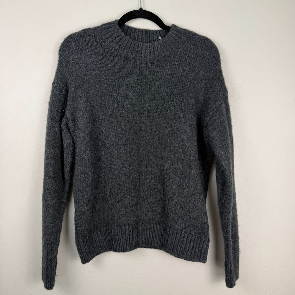 Ann Taylor Sweater Women's Medium Gray Crew Neck Ribbed Hem & Cuff Knit Pullover